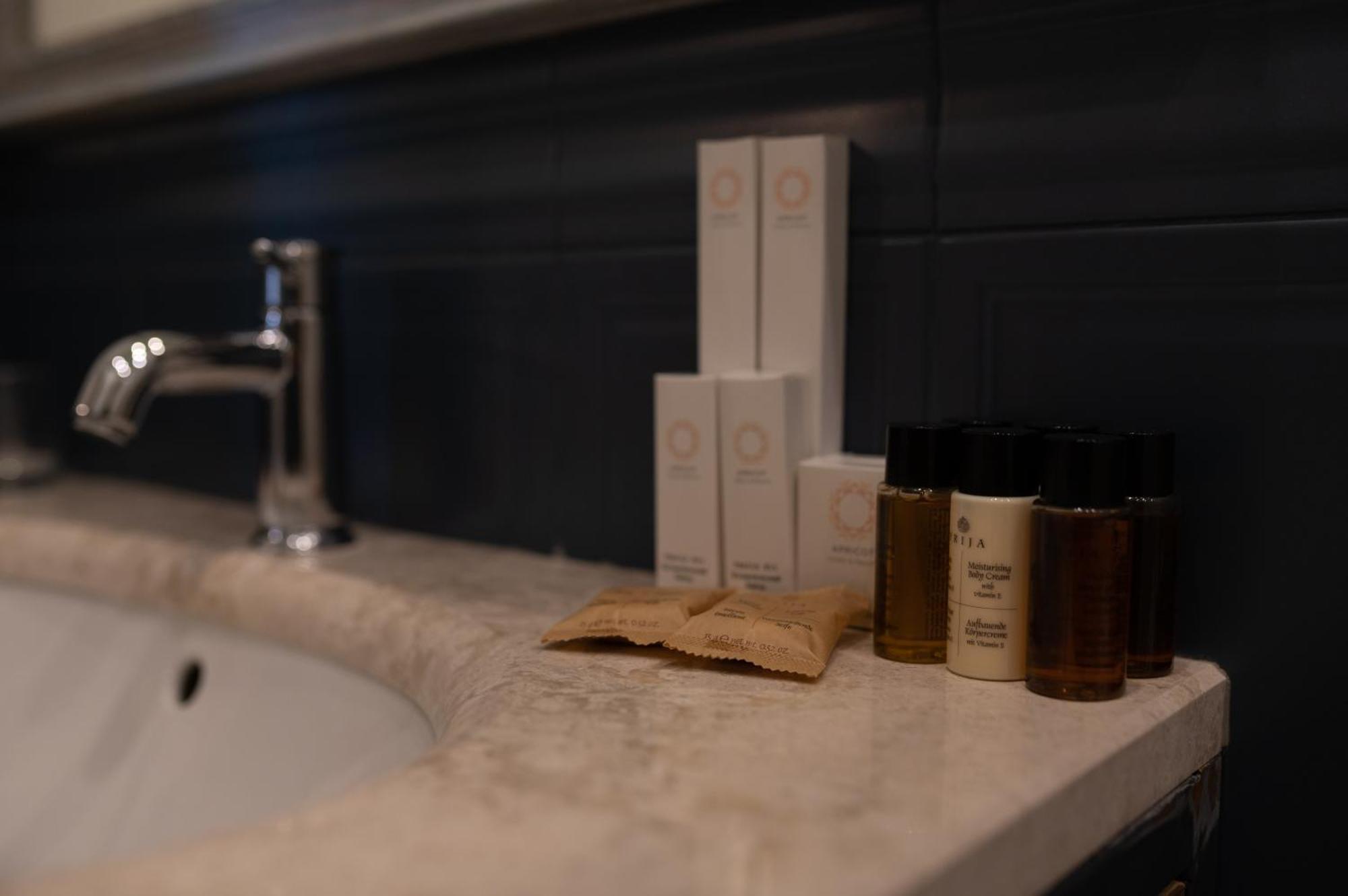 Grand Hotel Gyumri By Apricot Hotels Εξωτερικό φωτογραφία