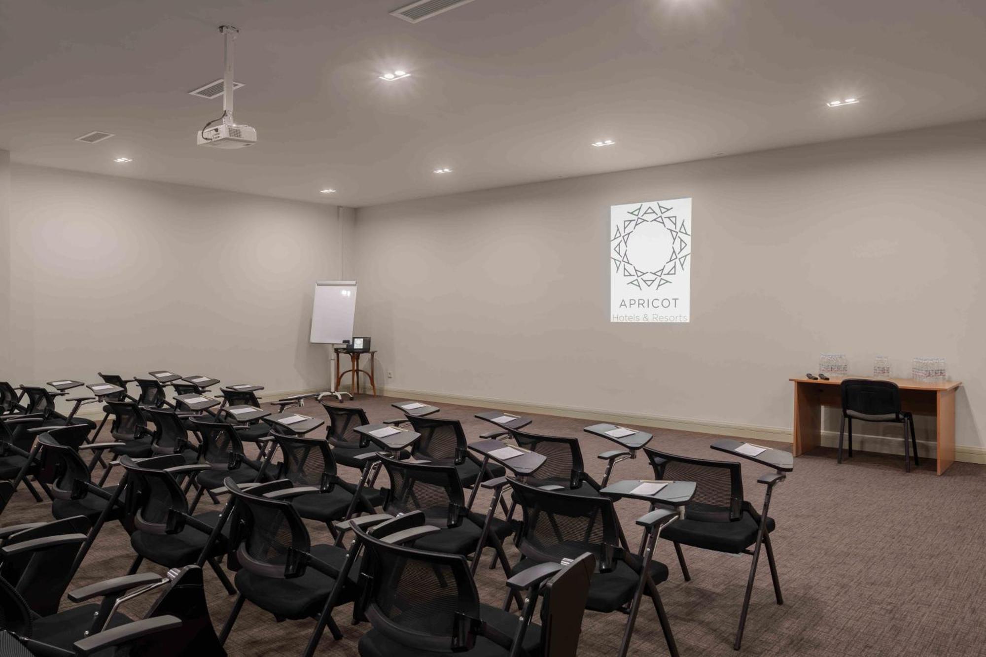 Grand Hotel Gyumri By Apricot Hotels Εξωτερικό φωτογραφία