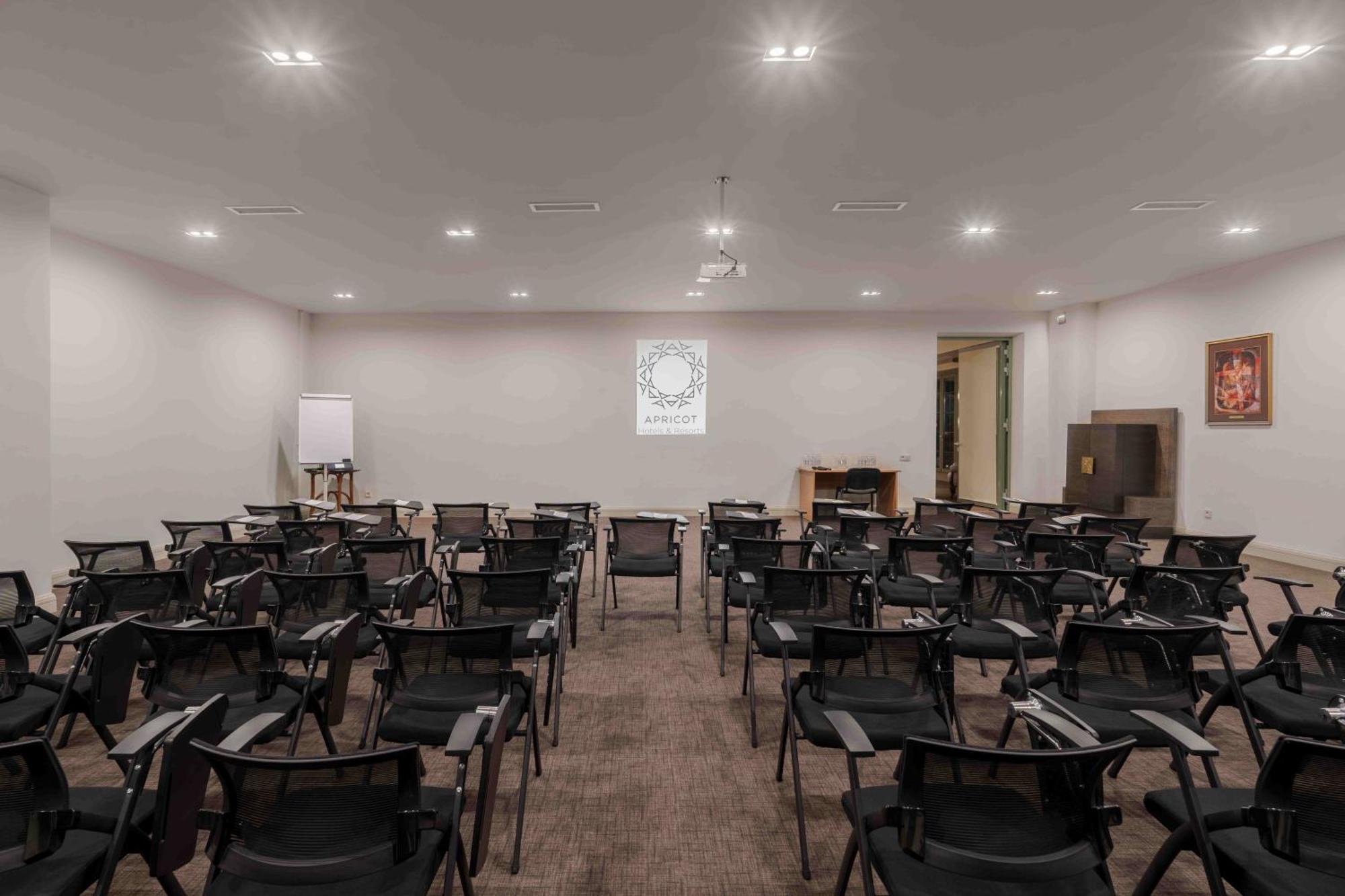 Grand Hotel Gyumri By Apricot Hotels Εξωτερικό φωτογραφία