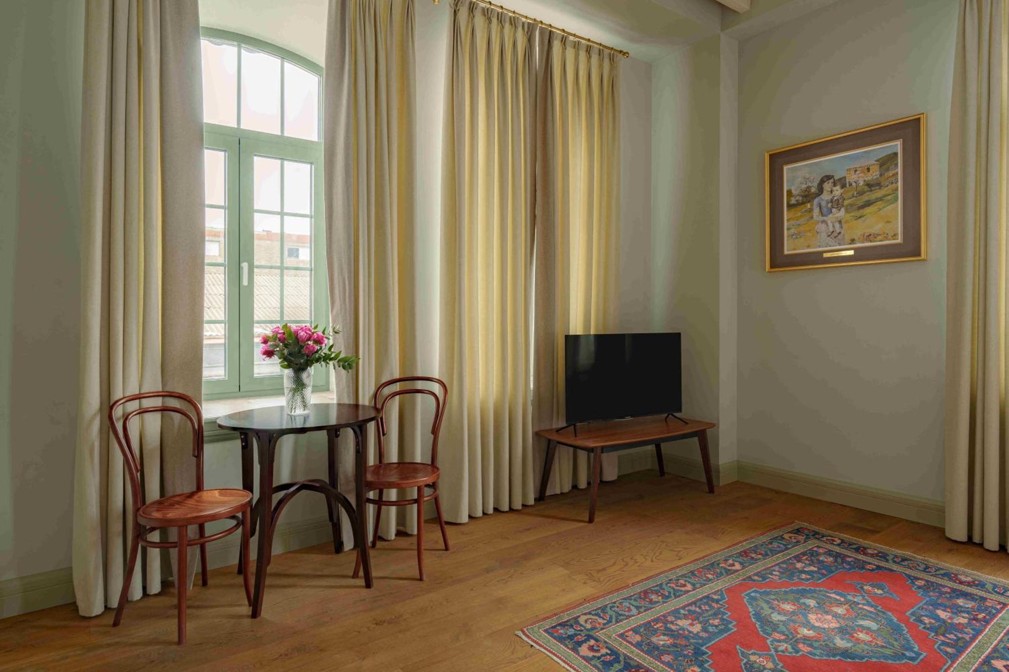 Grand Hotel Gyumri By Apricot Hotels Εξωτερικό φωτογραφία
